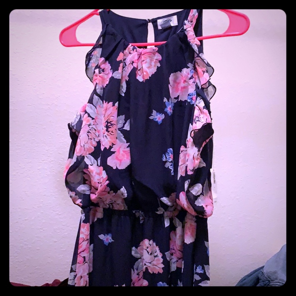 New maxi Old navy dress. With tags